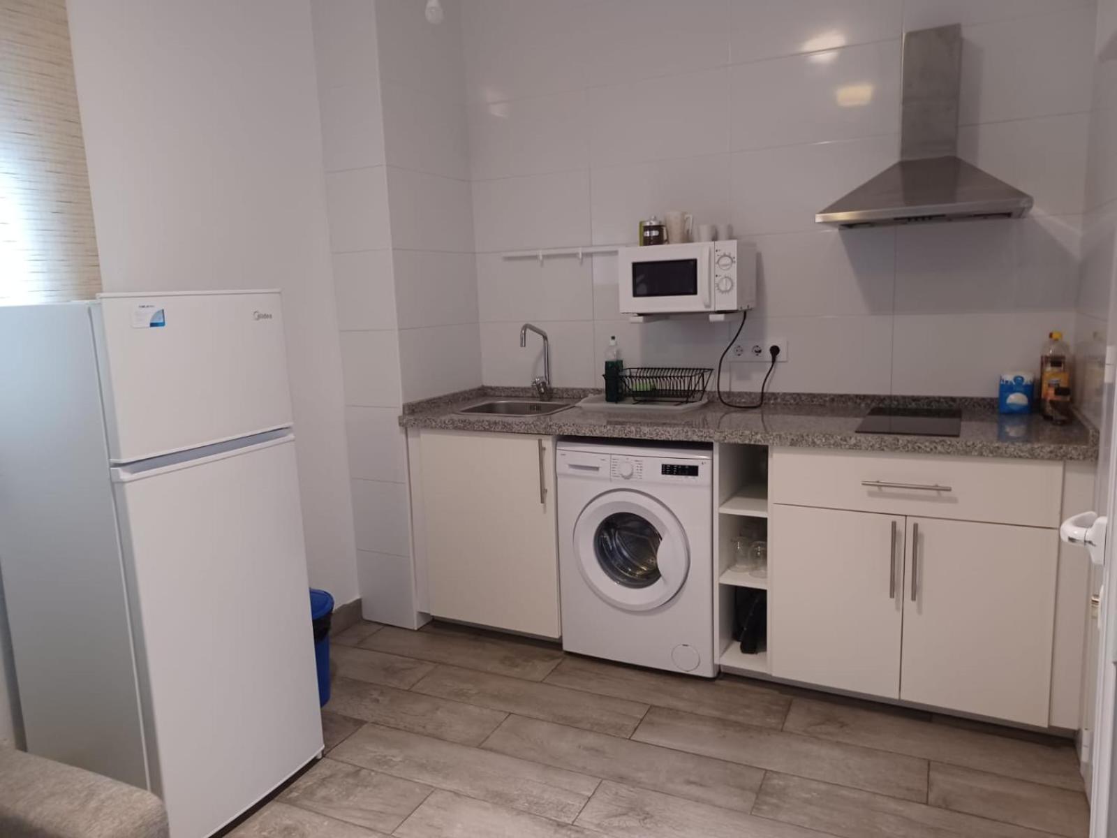 Apartamento En El Casco Antiguo En Plena Alameda Seville Luaran gambar